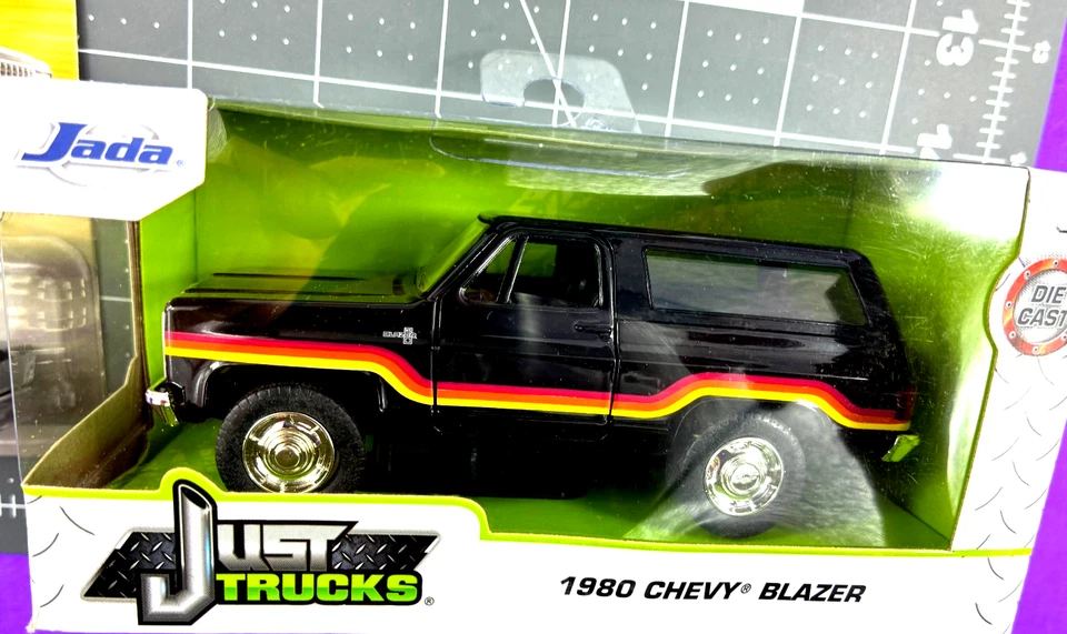 Jada Toys Hot Wheels Just Trucks 1980 Chevy Blazer 1:32 HW "83 Silverado 1/64 PP - Image 2 of 3