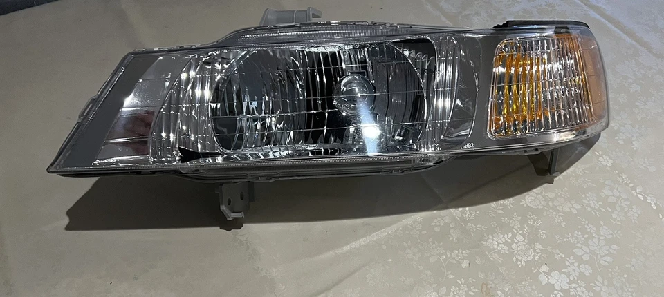 Пара фар для Honda Odyssey 99-04 - Изображение 2 из 4