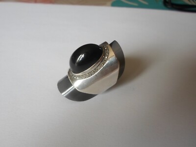 Bague en Argent 925‰ A Bouclier Croix Templiers Avec Onyx Clouté De