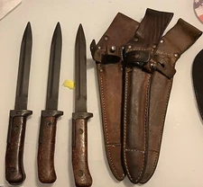 * ORIGINAL COLD WAR CZECH MILITARY COMBAT KNIFE BAYONET & SHEATH CZECH REPUBLIC