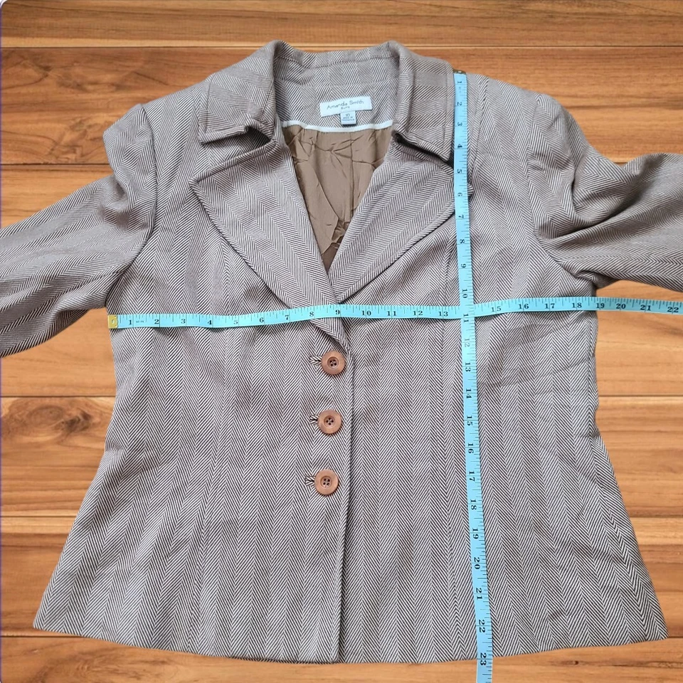 Amanda Smith Women's Brown Blazer Size 10 - Classic & Stylish - Image 4 of 4