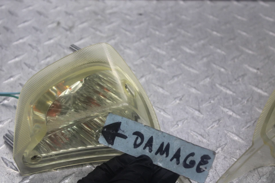 Kymco Vitality 50 2005 intermitentes traseros funcionamiento video Foto 4 de 4