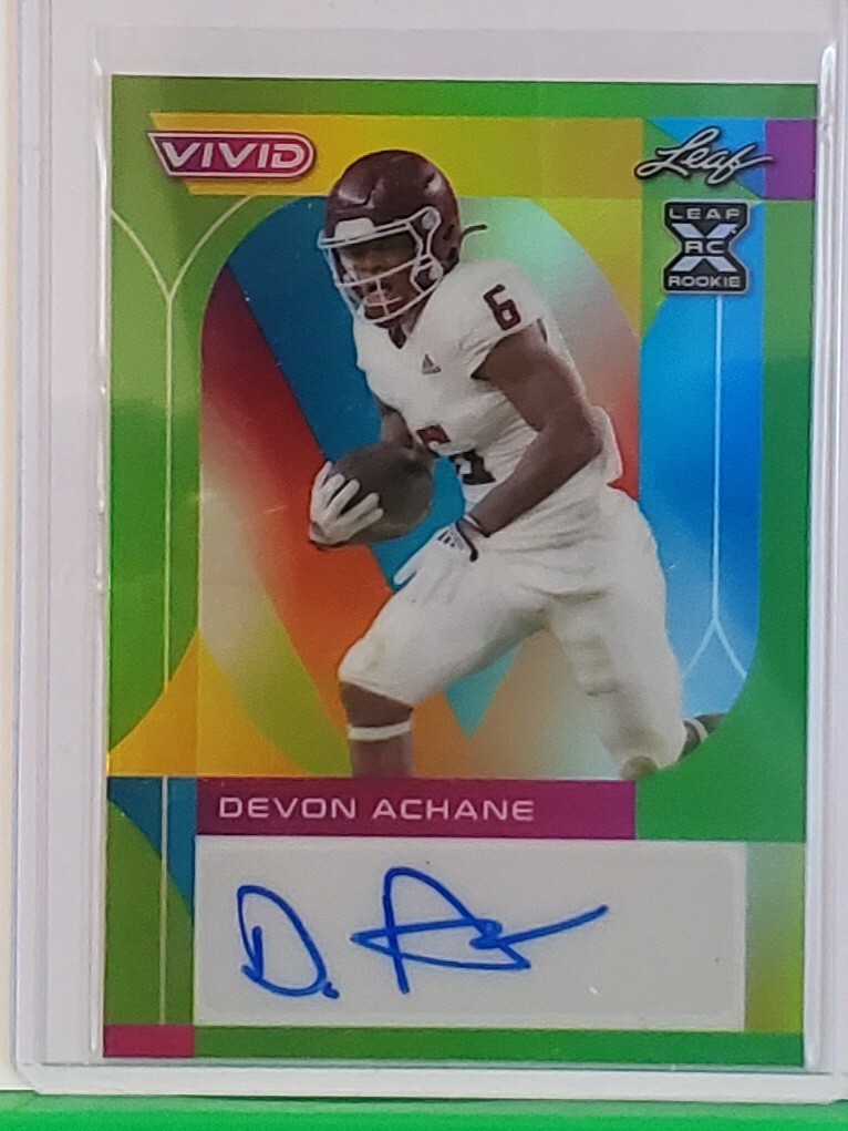 Devon Achane 2023 Leaf Vivid GREEN Auto Autograph XRC #1/4