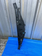 2009-2015 BMW 750Li F02 Engine Radiator Core Upper Tie Bar Panel Support OEM