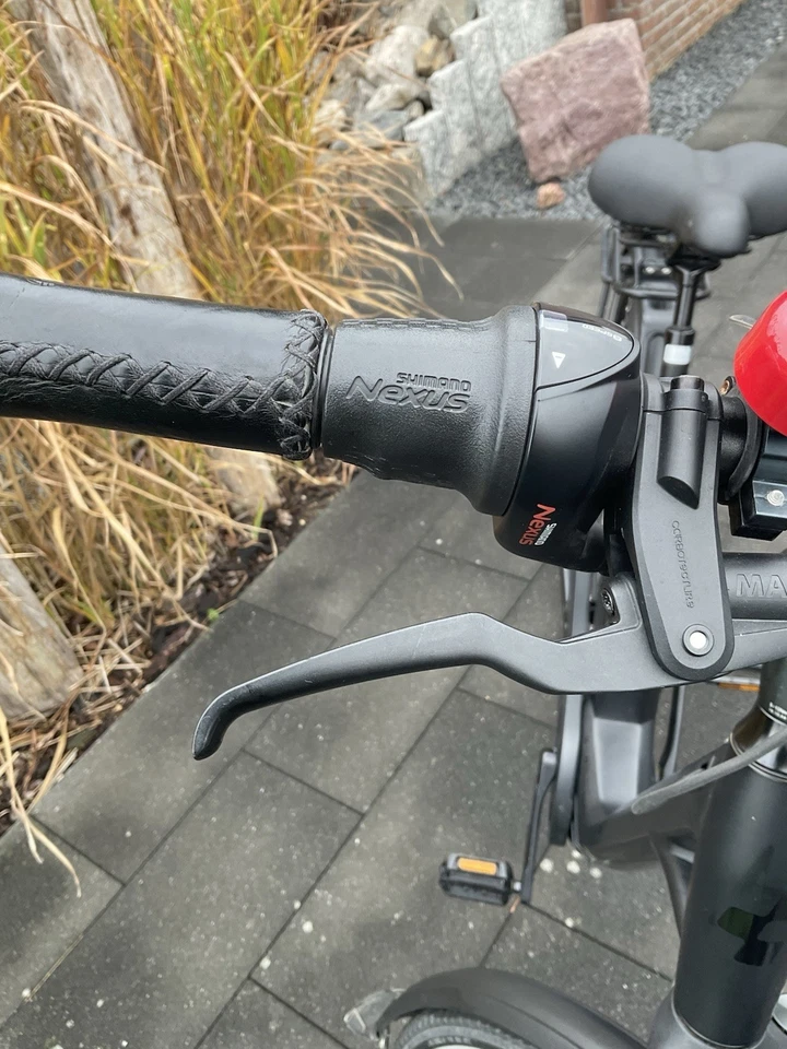 Cube E–Bike Town EXC Damenfahrrad 28 Zoll Shimano 8 Gang Plus Zubehör - Bild 3 von 4