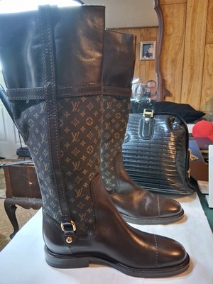 100% Authentic Brand New Louis Vuitton Monogram Boots Free Shipping.