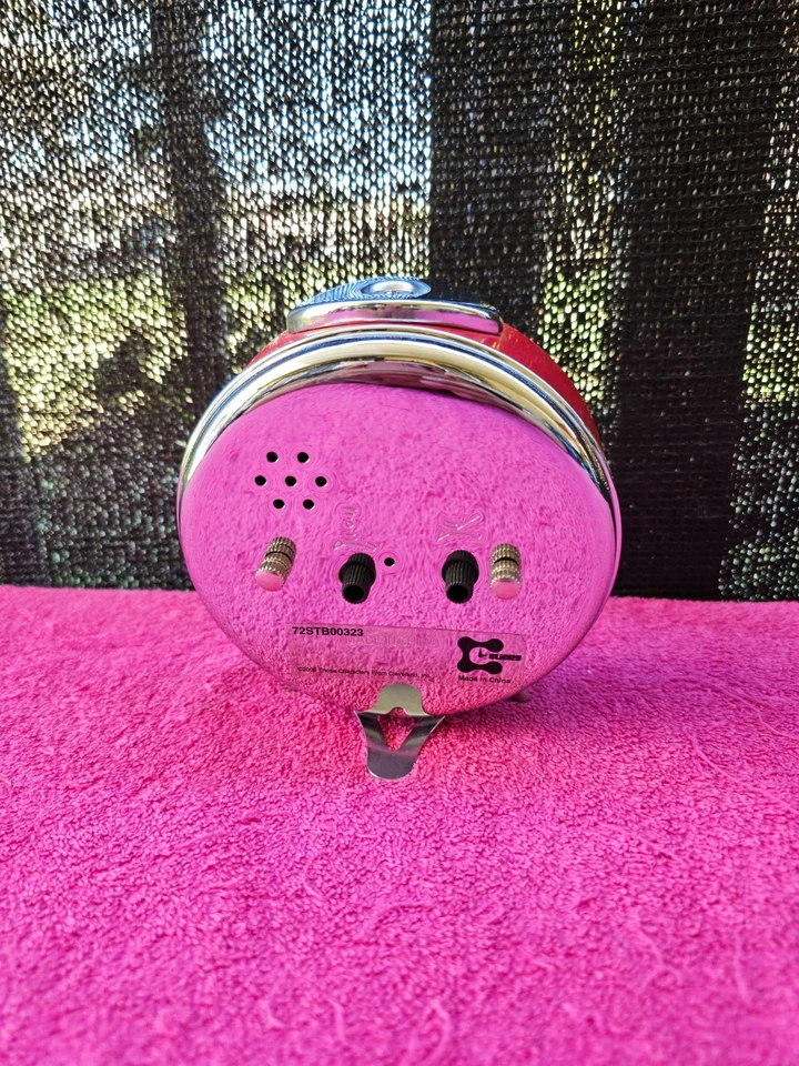 Clicks 2005 Strawberry Shortcake Analog Alarm Clock Model 72STB00323 - Image 3 of 4