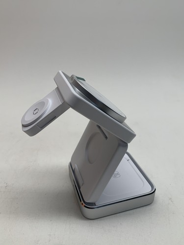Wireless Charger 3 in 1, Foldable Wireless Charging Station - Picture 19 of 23