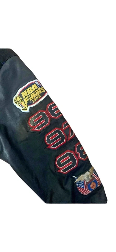 Chicago Bulls Jeff Hamilton Repeat 3Peat 1998 NBA Champs Varsity Jacket 90s   - Image 3 of 4