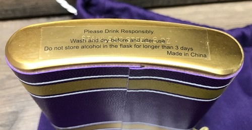 Minnesota Vikings Purple & Gold Limited Edition CROWN ROYAL BAG & 6oz FLASK - Picture 5 of 8