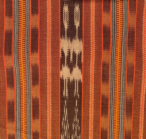 Guatemalan ikat fabric - hand-woven with some metallic threads - Picture 3 of 5
