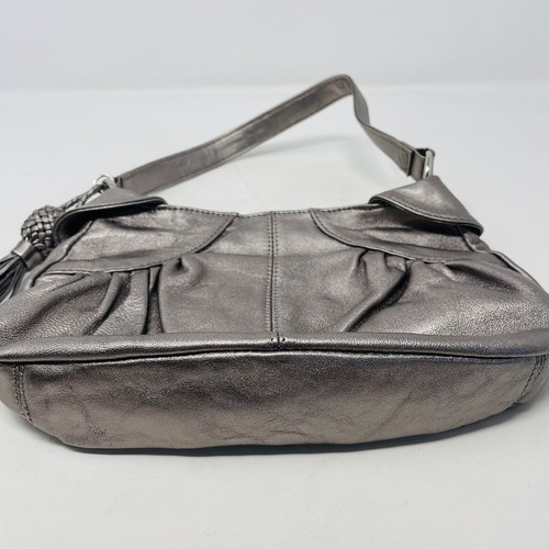 Clarks Leather Shoulder Bag with Tassel Magnetic Snap Closure in Pewter Silver - Picture 3 of 5