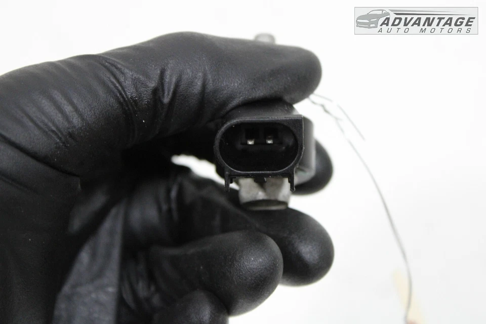 2016-2022 CHEVROLET CAMARO 3.6L GASOLINE RIGHT SIDE ENGINE KNOCK SENSOR OEM - Image 4 of 4