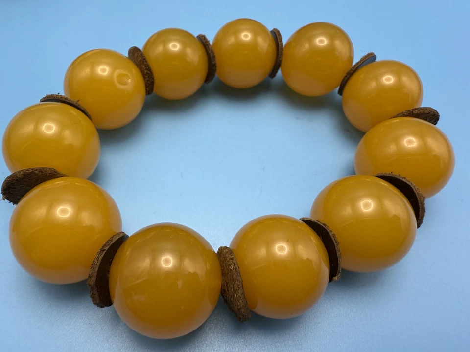 Antique Baltic Amber BIG Beads Bracelet Butterscotch 65 gr Beautiful Pictures - Image 3 of 4