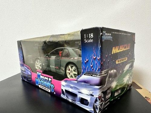 Muscle Machines 1/18 Skyline Gt-R - Picture 4 of 13
