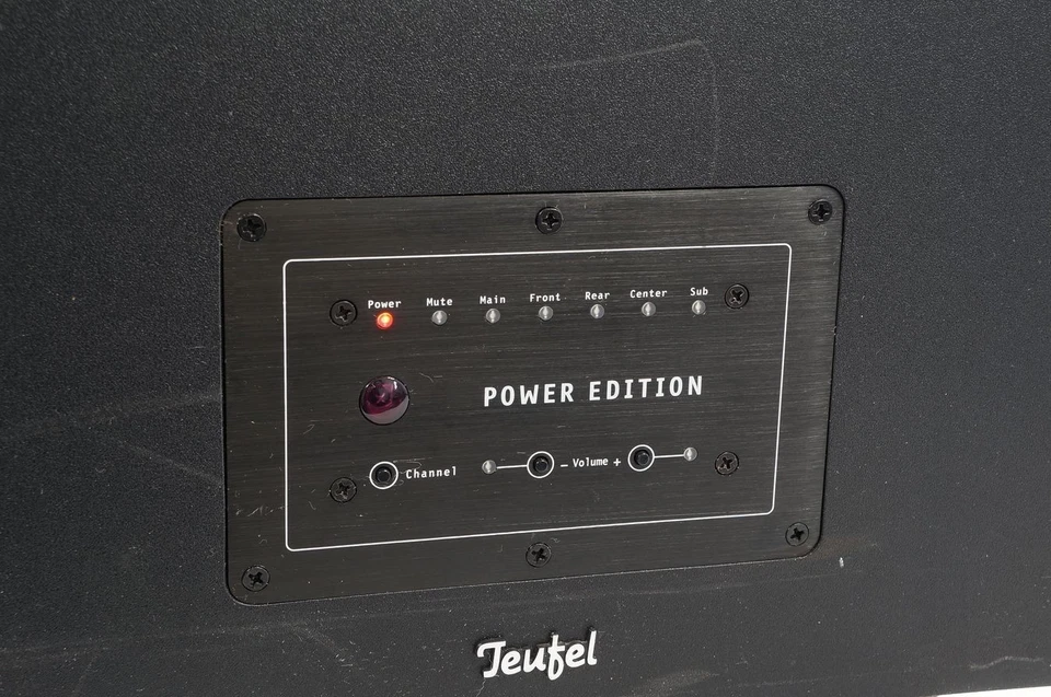 ✅Teufel Concept E Magnum Power Edition 6 Channel Subwoofer CEM 500 SW Defekt✅ - Bild 2 von 4