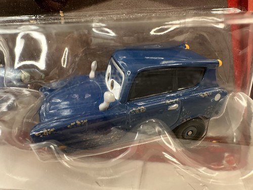 Disney Cars 2 Finn McMissile & Tomber Blue HTF - Picture 4 of 4