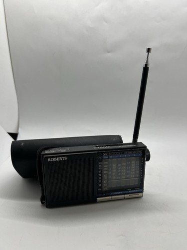 Roberts R101 Radio FM/MW/SW 9 Band Receiver Black Tested With Accessories - Picture 2 of 19