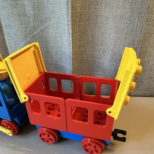 Incomplete Lego Duplo 2705 Passenger Train Set 1983 Missing Shovel, Mini figure - Picture 4 of 5