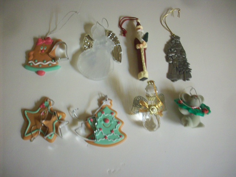AVON ORNAMENT ASSORTMENT w/BOXES / 10 CHRISTMAS / 8 EASTER / 3 HALLOWEEN   (21)