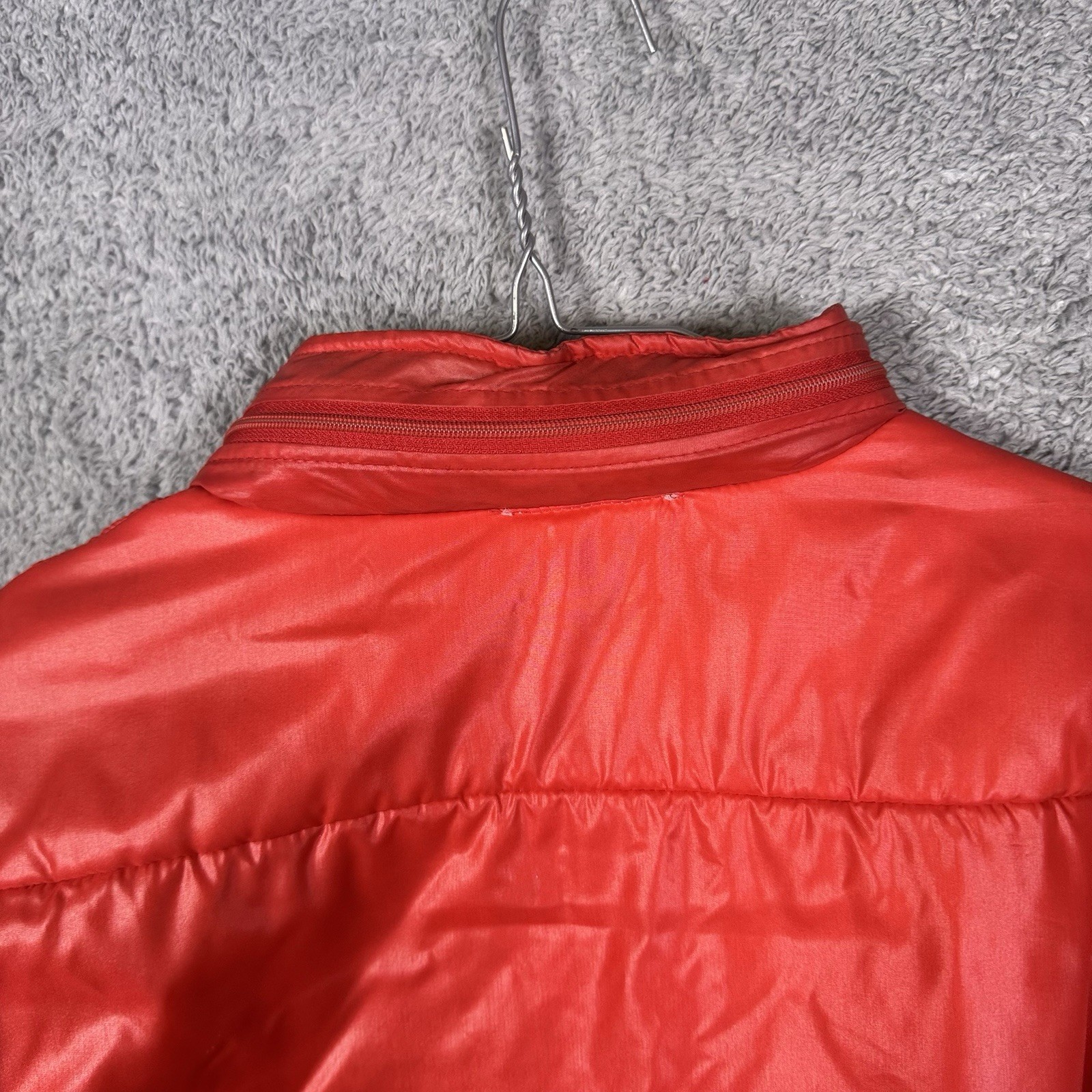 Vintage Lacoste Jacket Mens XL Full Zip Club Windbreaker Track Hooded Nylon 8998 thumbnail 15