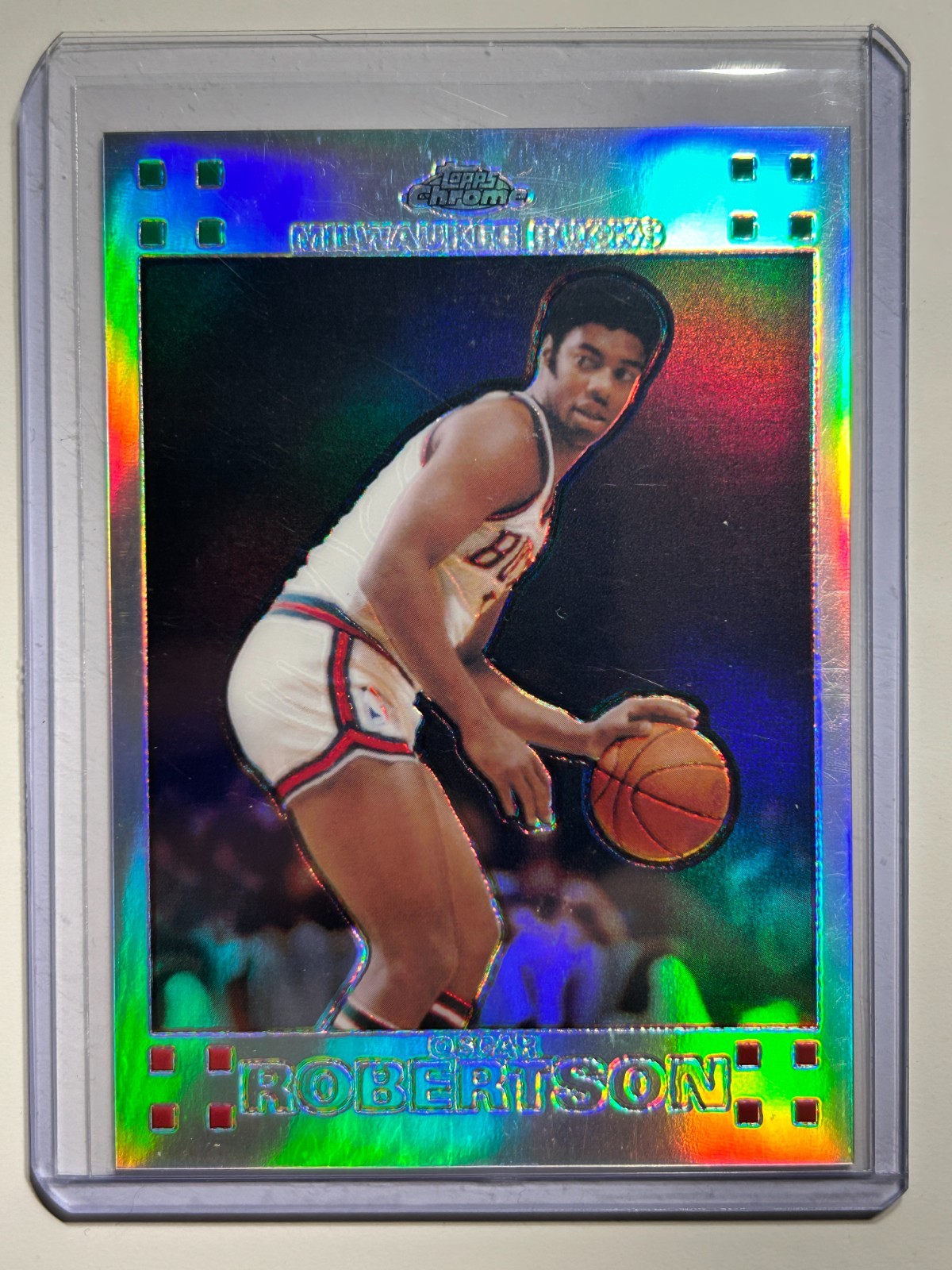 Oscar Robertson #/999 Topps Chrome Refractor 2007-08 Serial Numbered SP HOF #79