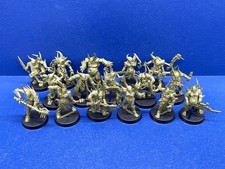 16 Poxwalkers der Death Guard