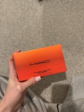 Image of Mac eyeshadow palette