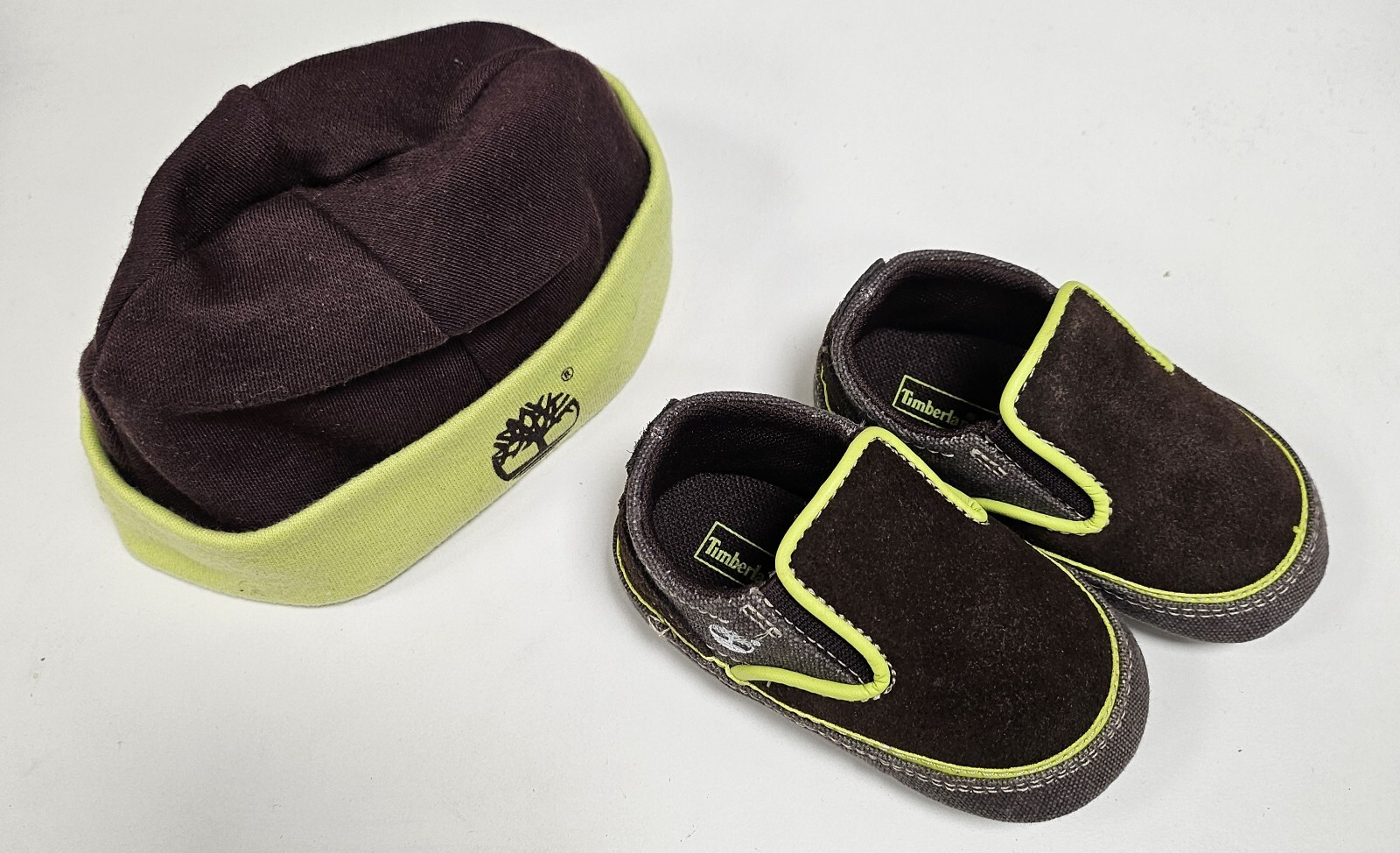 PONY Timberland Slip On Culla Ragazzo Con Cappello Taglia Uk1 eu17 Marrone Con Bordo Verde Lime