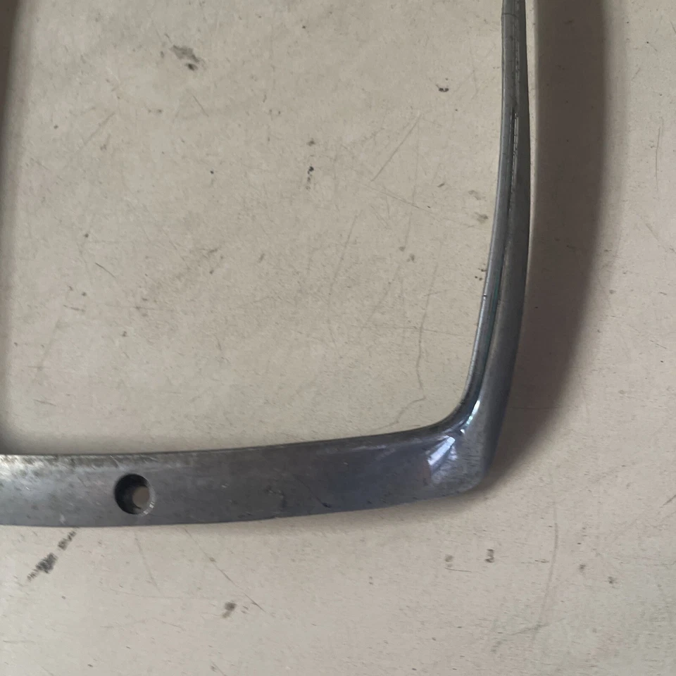 New Mercedes W114 W115 Headlight Ring Deckelring Chrome 1158260089 - Bild 2 von 4