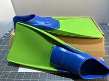 FINIS Long Floating Fins for Swimming and Snorkeling  Size XXXS JR 8-11