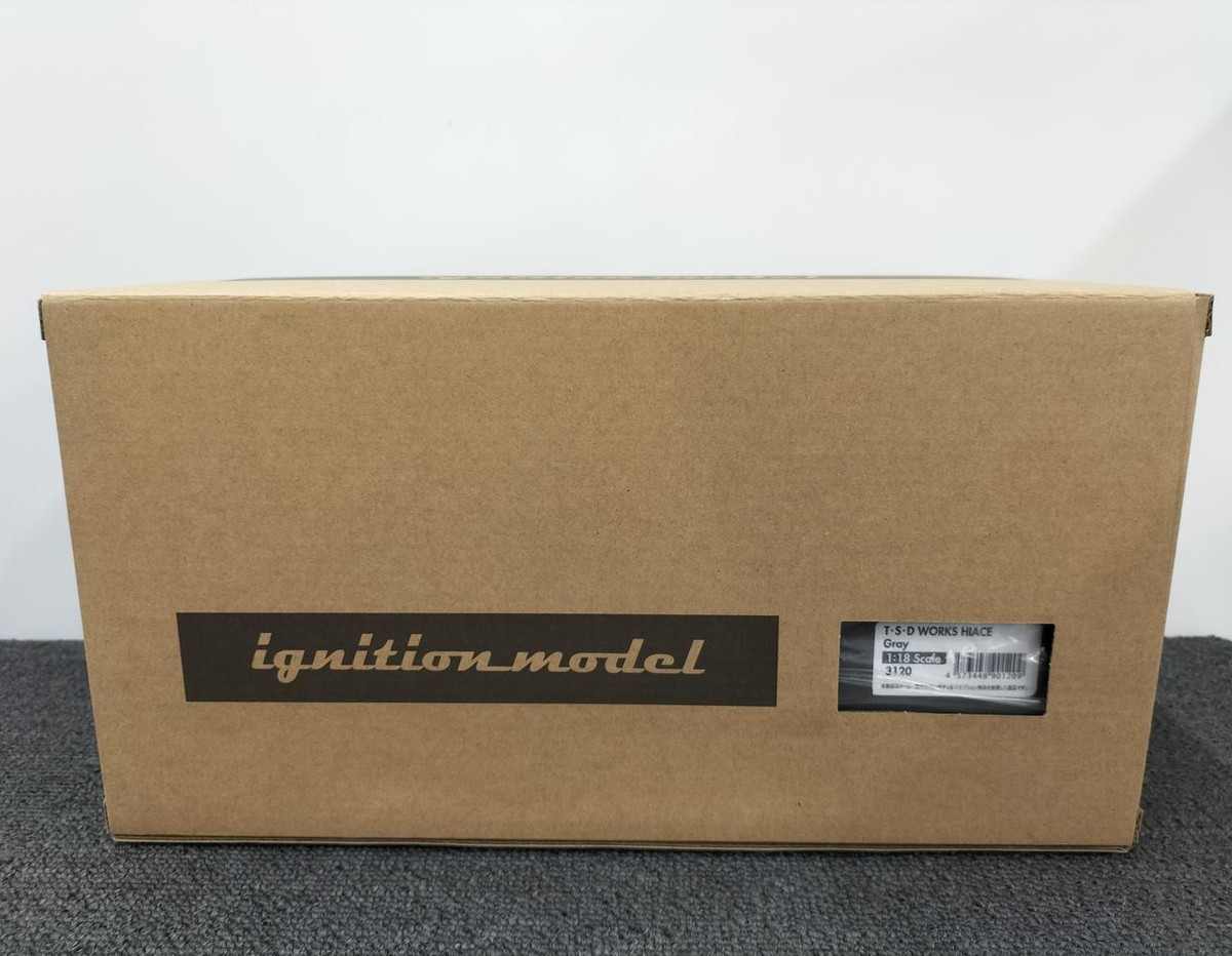 Ignition Model T.S.D Works HIACE 1:18 White | eBay