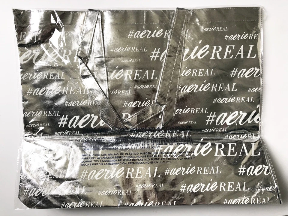 Bolso de Mano Grande Plateado de American Eagle Outfitters - Nuevo Foto 2 de 4