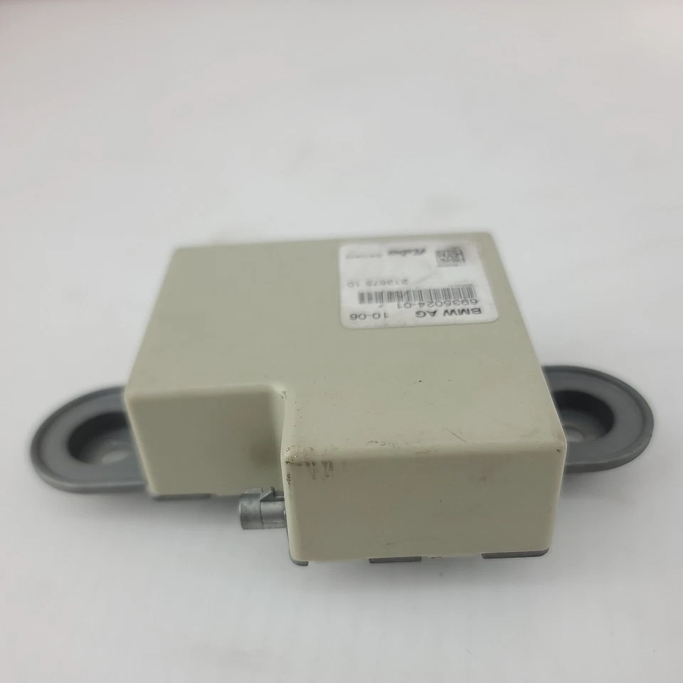 Módulo de control de antena de respaldo BMW 528XI 2008-2010 693502401 OEM Foto 4 de 4
