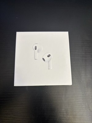 Apple AirPods Pro Wireless Bluetooth In-Ear Earbuds White Built-In Mic