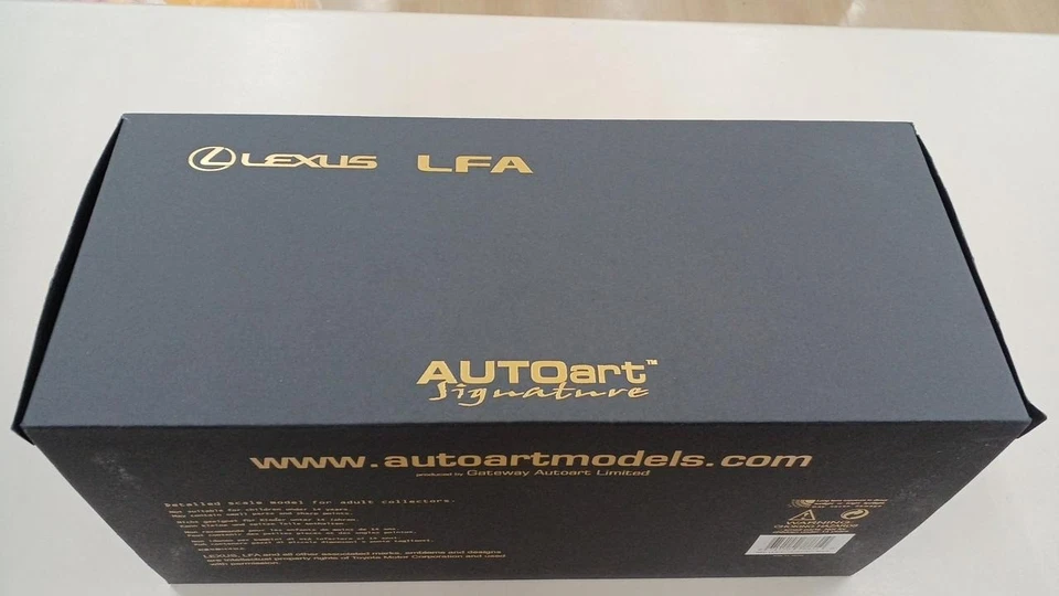 AUTOart 1/18 Lexus Lfa Whitest Blanc Voiture Miniature Modèle 78831 Signature - Photo 2/4