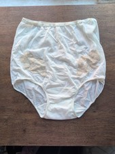 Vintage Vassarette Panties Tricot Pillowtab Made in the USA Lace Detail Size 4