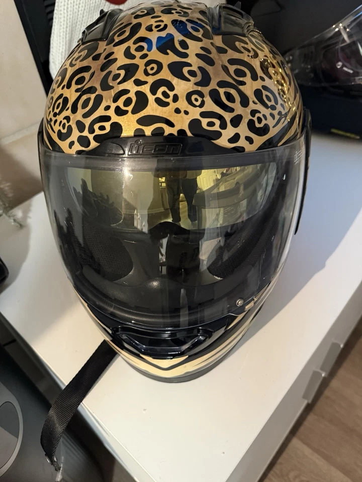 Icon女式Alliance GT Shaguar头盔 — 第 3/4 张图片