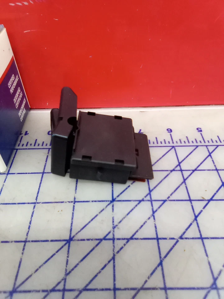 Interruptor de faros Wells SW232, nuevo stock antiguo, envío gratuito Foto 4 de 4