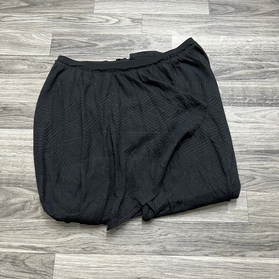 Falda envolvente AMERICAN EAGLE cintura elástica negra alta baja para mujer talla pequeña Foto 2 de 4