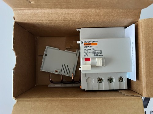 Schneider 26540 Merlin Gerin Vigi C60 3P 40 30mA earth leakage module multi 9 - Picture 3 of 9