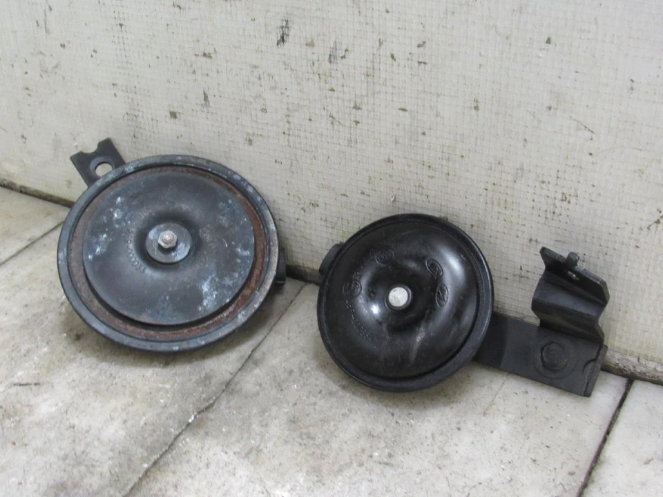 03 04 05 06 07 08 09 10 11 HYUNDAI ACCENT Horn - Image 4 of 4