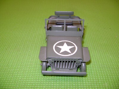 RICHARD ALBERT RCP Jeep Willys militaire tole mécanique perso platre