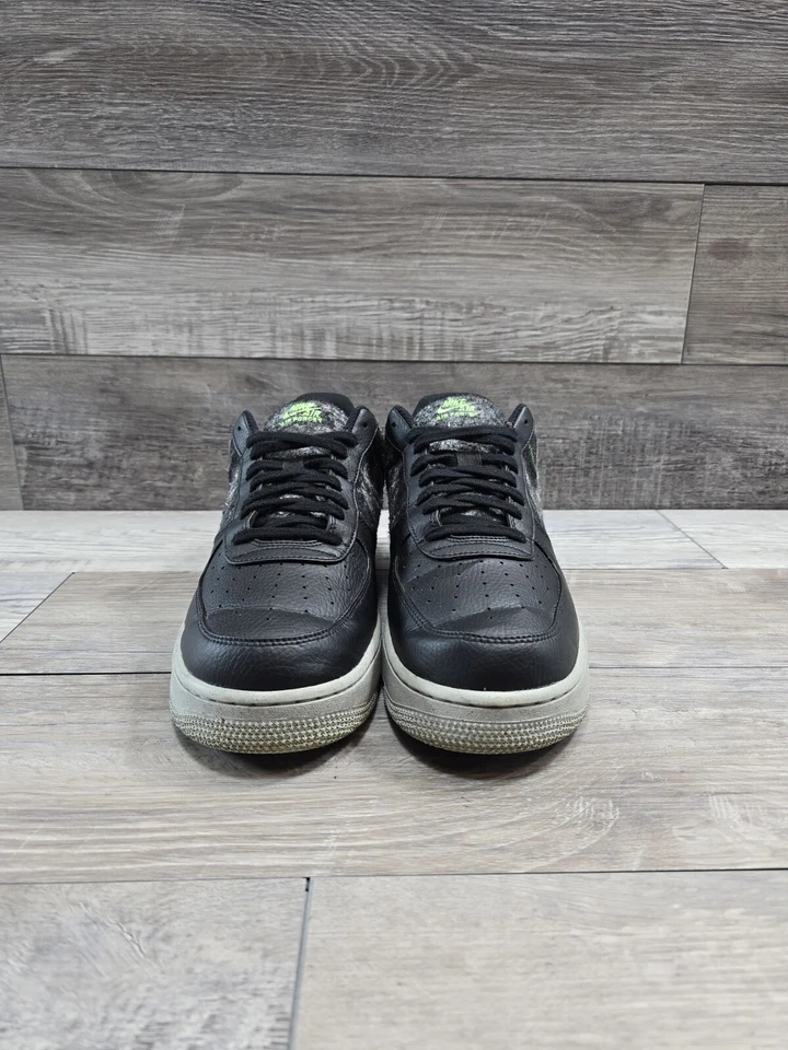 Nike Air Force 1 '07 LV8 'Negro Eléctrico Verde' Para hombres Talla 14 [CV1698-001] Foto 3 de 4