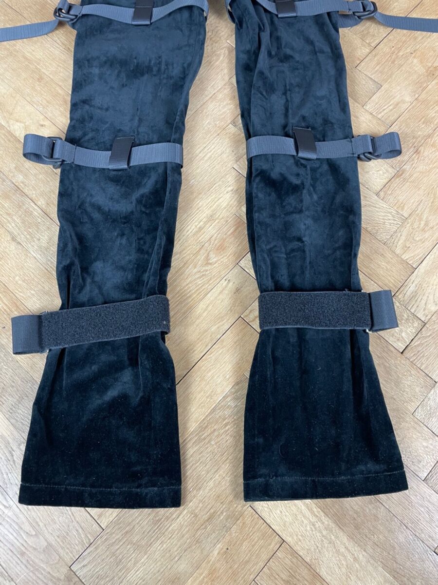 Dolce & Gabbana Runway AW 2003 Black Velvet Parachute Dolce & Gabbana Runway AW 2003 Black Velvet Parachute