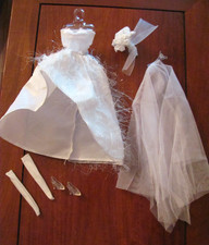 NEW WEDDING DRESS W/ BOUQUET OUTFIT FOR 11-1/2" DOLL