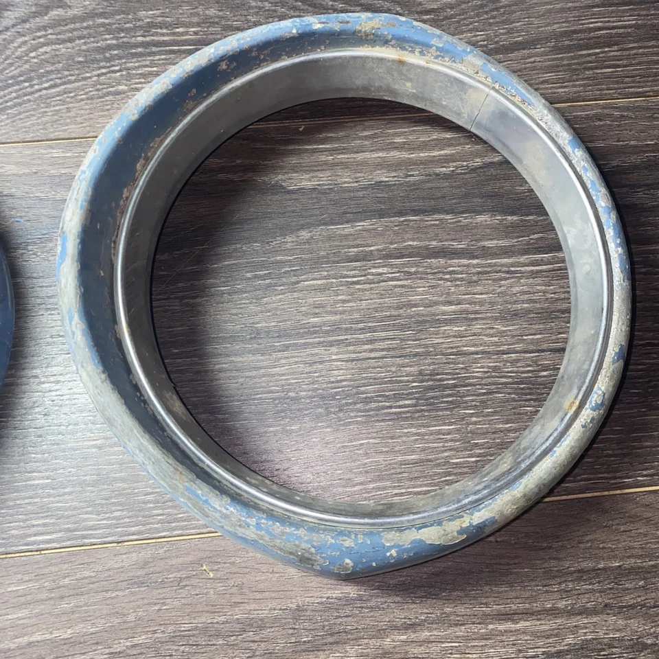 Par de bisel de faros de coche Ford Mainline 1952 1953 vintage pátina personalizados originales Foto 2 de 4