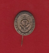 ANCIEN INSIGNE BADGE   " LES ANCIENS DE LA MARINE "  3,3 gr / 31,2 x 27 mm