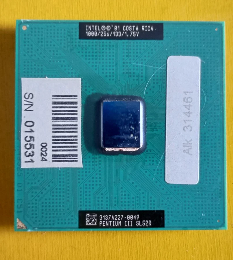 Intel Pentium III Socket 370 933mhz 256KB 133 FSB 1.75V SL52Q Coppermine Core | Australia Intel Pentium III Socket 370 933mhz 256KB 133 FSB 1.75V SL52Q Coppermine Core | Australia