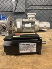 NEW NO BOX Allen-Bradley MPL-A330P-MJ72AA High Stall Servo Motor 3PH 5k RPM